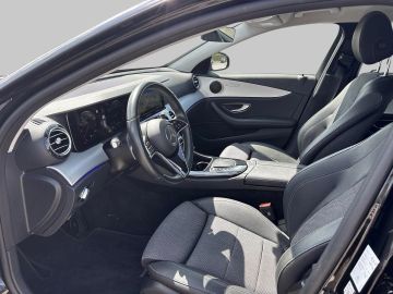 Mercedes E 220 - 9
