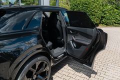 AUDI RSQ8 TFSI quattro/ AHK/ RS ESSENTIAL/ KERAMIK AUDI RSQ8 TFSI quattro/ AHK/ RS ESSENTIAL/ KERAMIK