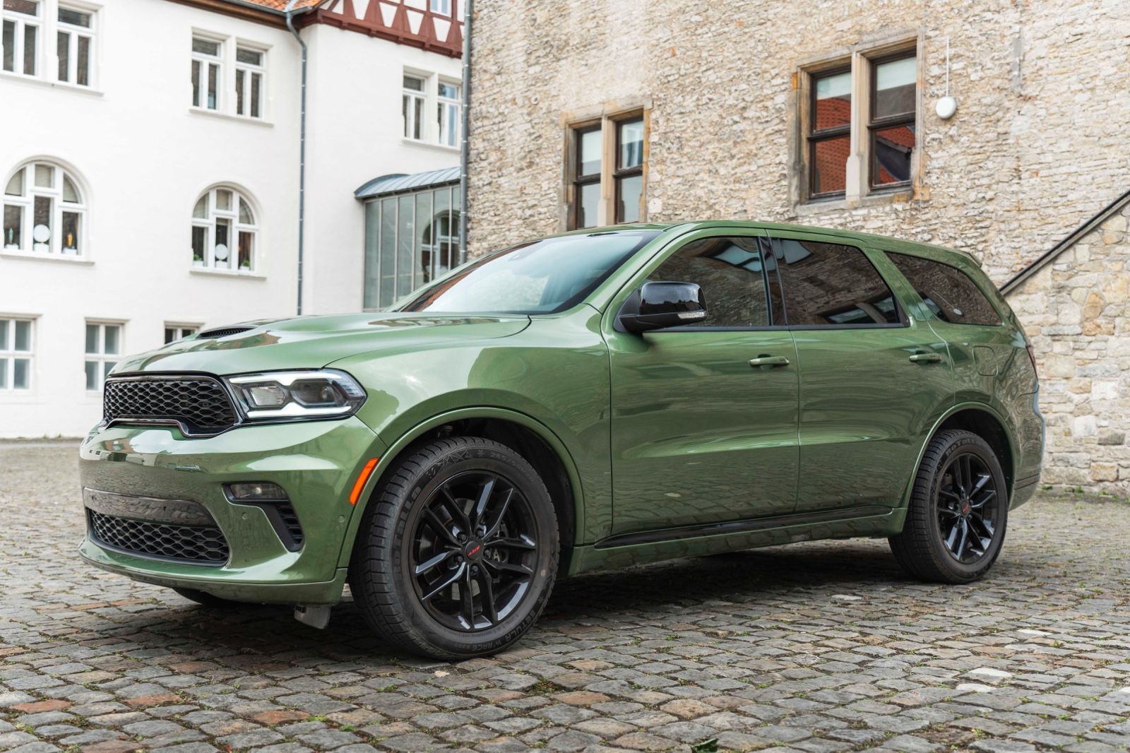 Fahrzeugabbildung Dodge Durango 5,7L R/T AWD H&K LPG LED AHK CARPLAY KAM