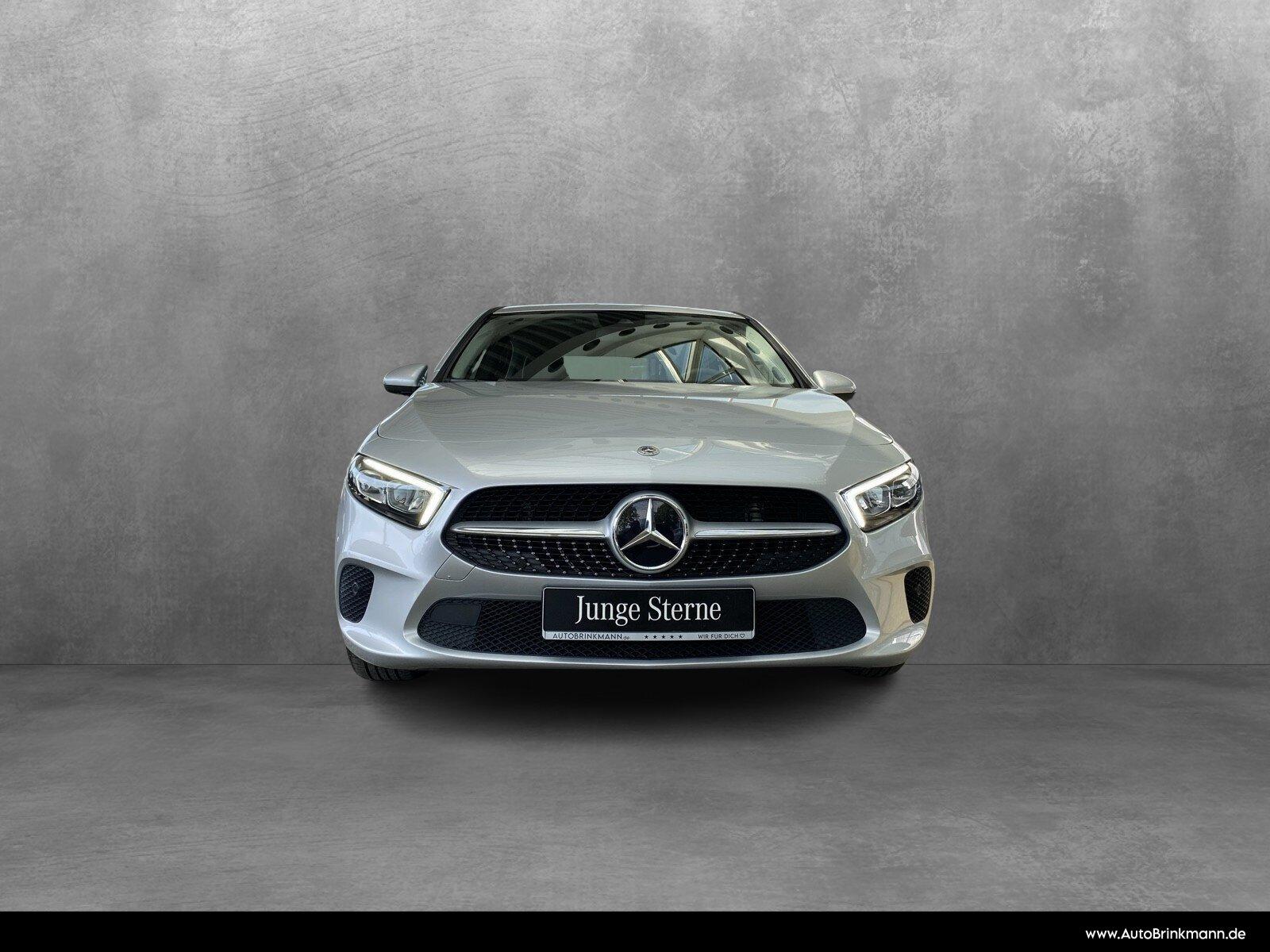Mercedes-Benz A 180 Kompaktlimousine Style/LED/SHZ/Parktronic