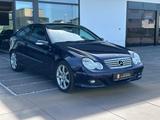 Mercedes-Benz C -Klasse Sportcoupe C 200 Kompressor - Mercedes-Benz: C Sportcoupe