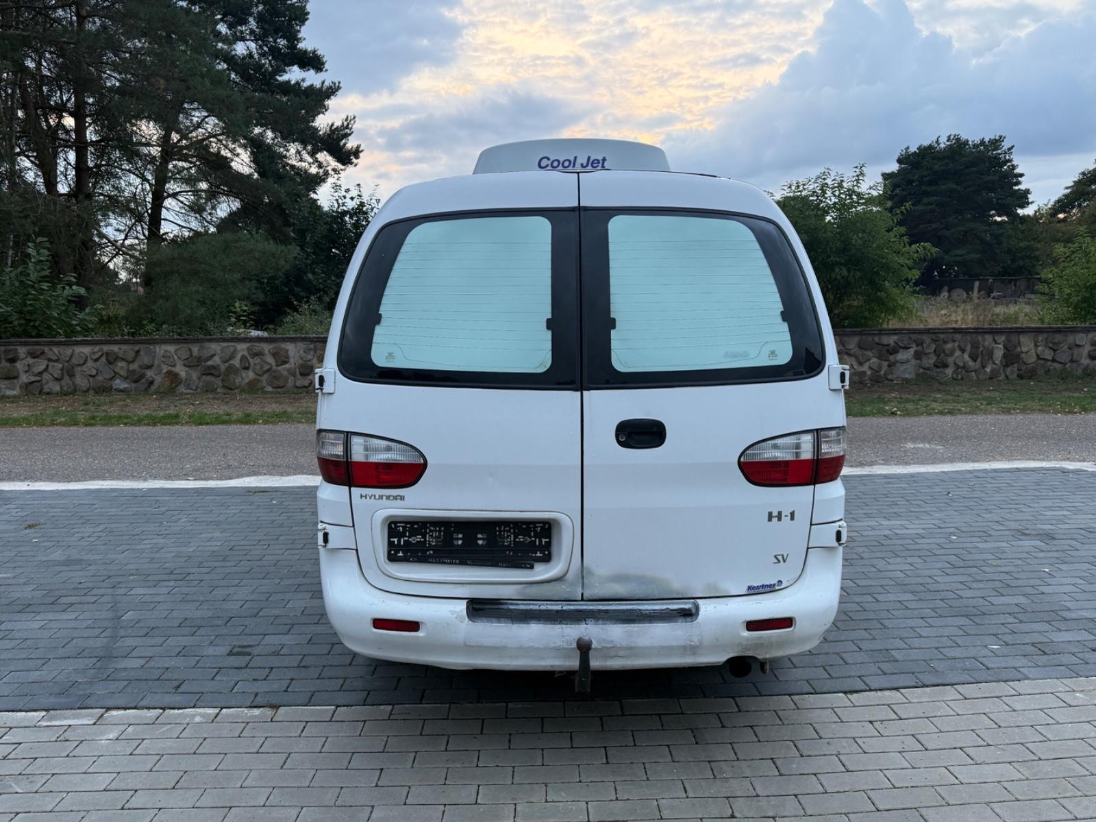 Hyundai H-1