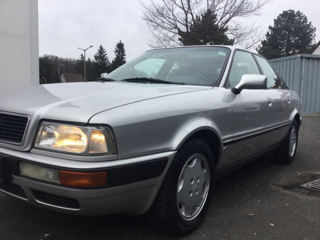 Audi 80. 2,6 top Zustand  Opa Auto