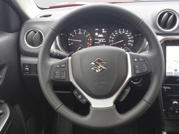 Fotografie 11 des Suzuki Vitara 1.4 BOOSTERJET 6 AT Comfort+ PANORAMA