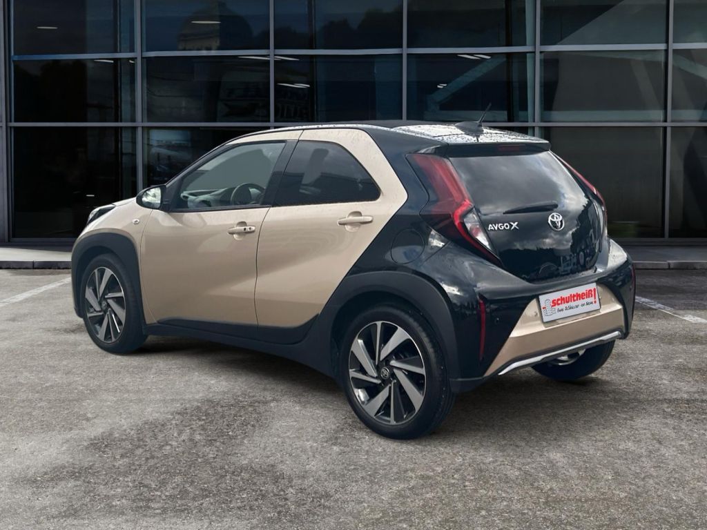 Fahrzeugabbildung Toyota Aygo X Air Explore