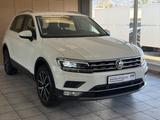 Volkswagen Tiguan 2.0 TDI Highline 4Motion*LED*RFK*AHK*ACC - Volkswagen Tiguan Gebrauchtwagen