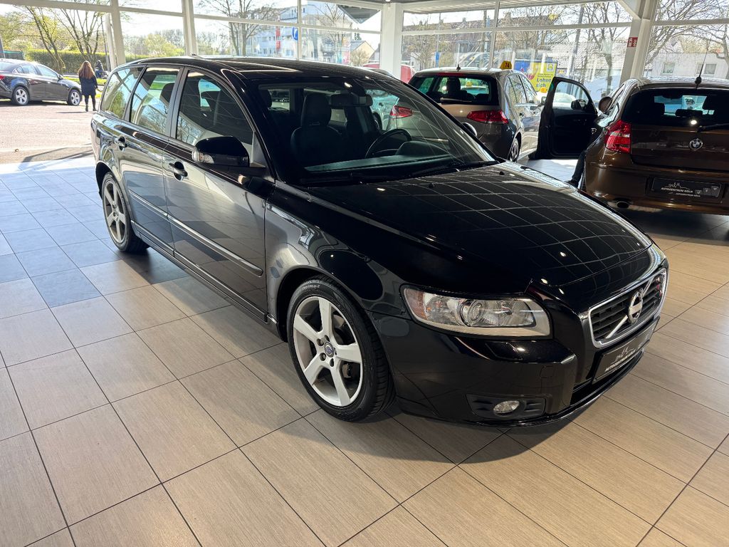 Volvo V50