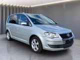 Volkswagen Touran 1.9TDI UNITED*7-SITZER*TEMP*AHK*SITZHZG* - Volkswagen Touran aus 2008