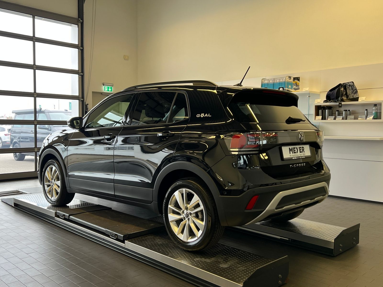 Fahrzeugabbildung Volkswagen T-Cross GOAL 1.0 TSI DSG *AHK,LED,Plus-Paket,17'