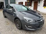 Opel Astra J Lim. 5-trg. Exklusiv Navi Leder SHZ PDC - Opel aus 2014