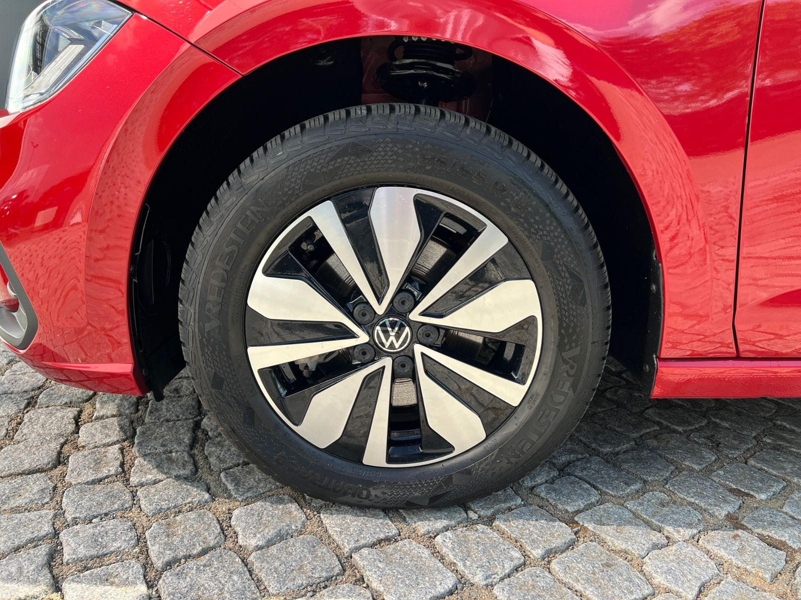 Fahrzeugabbildung Volkswagen Polo GOAL 1.0 TSI DSG *AHK,LED,Navi,Kamera*