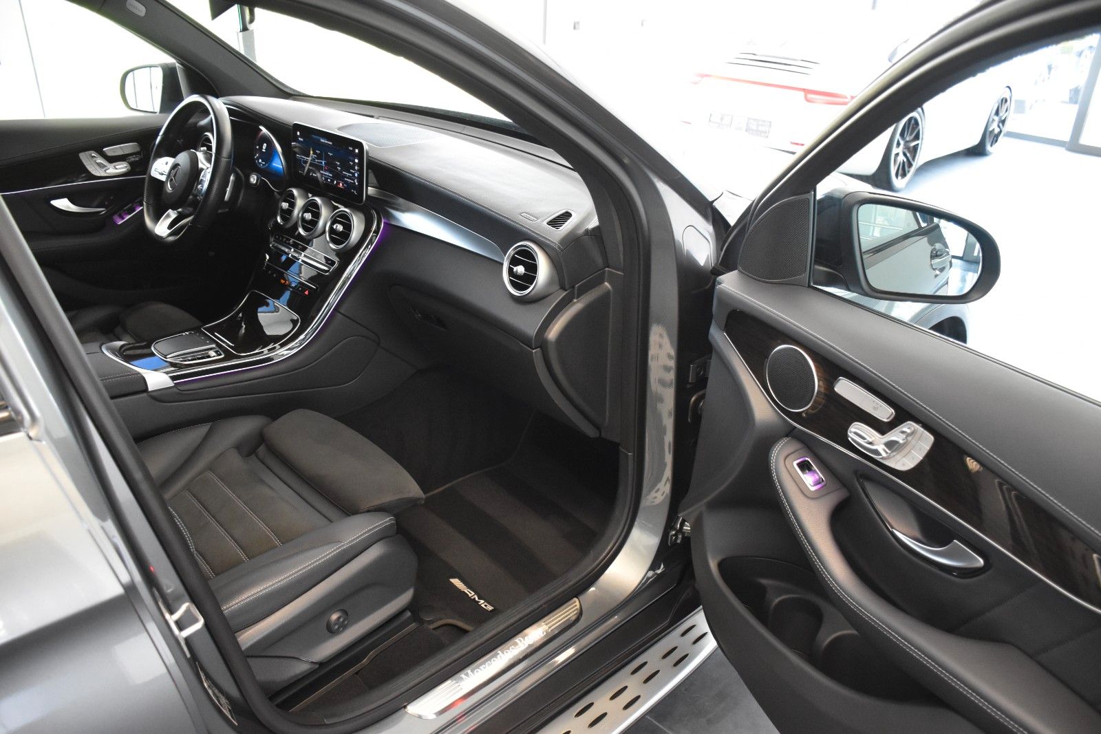 Mercedes-Benz GLC 300 de 4Matic 9G AMG LINE GID.TACHO AHK LED foto 25