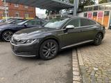 Volkswagen ArteonElegance"Pano" Navi"Alcantara"AHK - Volkswagen Arteon mit Diesel-Antrieb: Limousine, Automatik