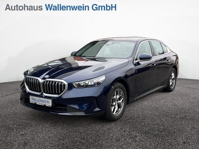 BMW 520i Aut., Panorama, 360° Kamera, Leder, HUD