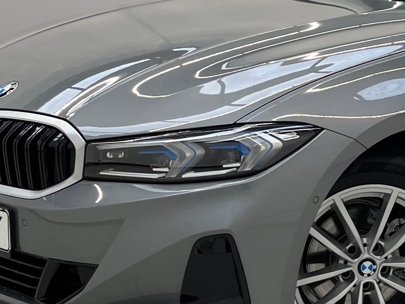 BMW 320 - Bild 7