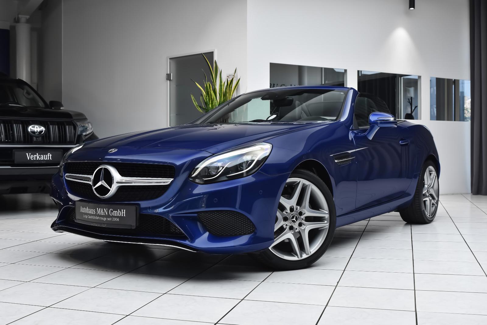 Mercedes-Benz SLC 180 *Pano* Airscarf* Sitzheizung*