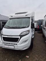 Knaus Orange Camp T 680 FB