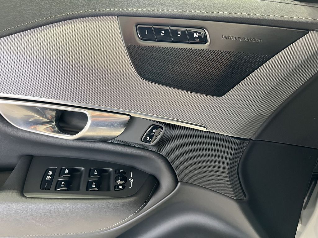 Volvo XC90 T8 Plus Bright Recharge AWD ACC HeadUp Pano