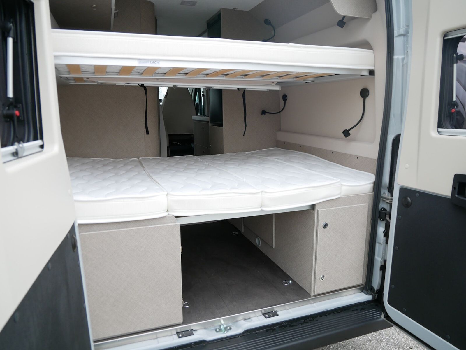 Fahrzeugabbildung Karmann Davis Lifestyle DA 591 LS Markise und Concept