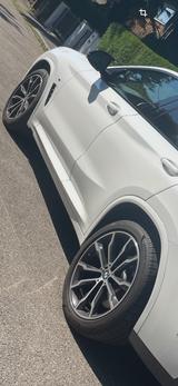 BMW X4 M40 M40d -HUD/PANO/360°KAMERA - weiße BMW X4 M40