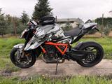 KTM Super Duke 1290 R in Camouflage  - STREETFIGHTER
