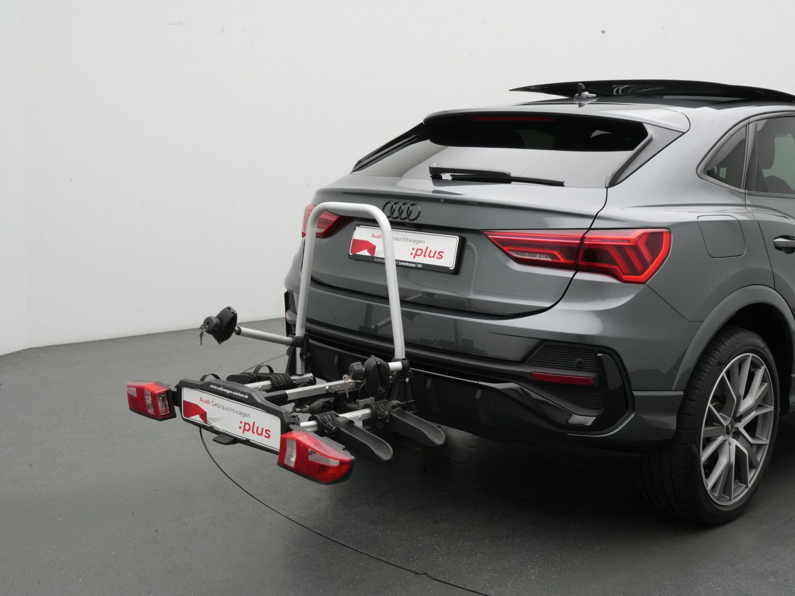 Audi Q3 Sportback 45 e S line ACC AHK NAVI SONOS 360° foto 4