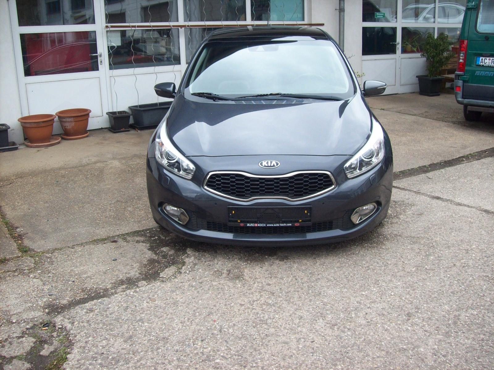 Kia cee'd / Ceed