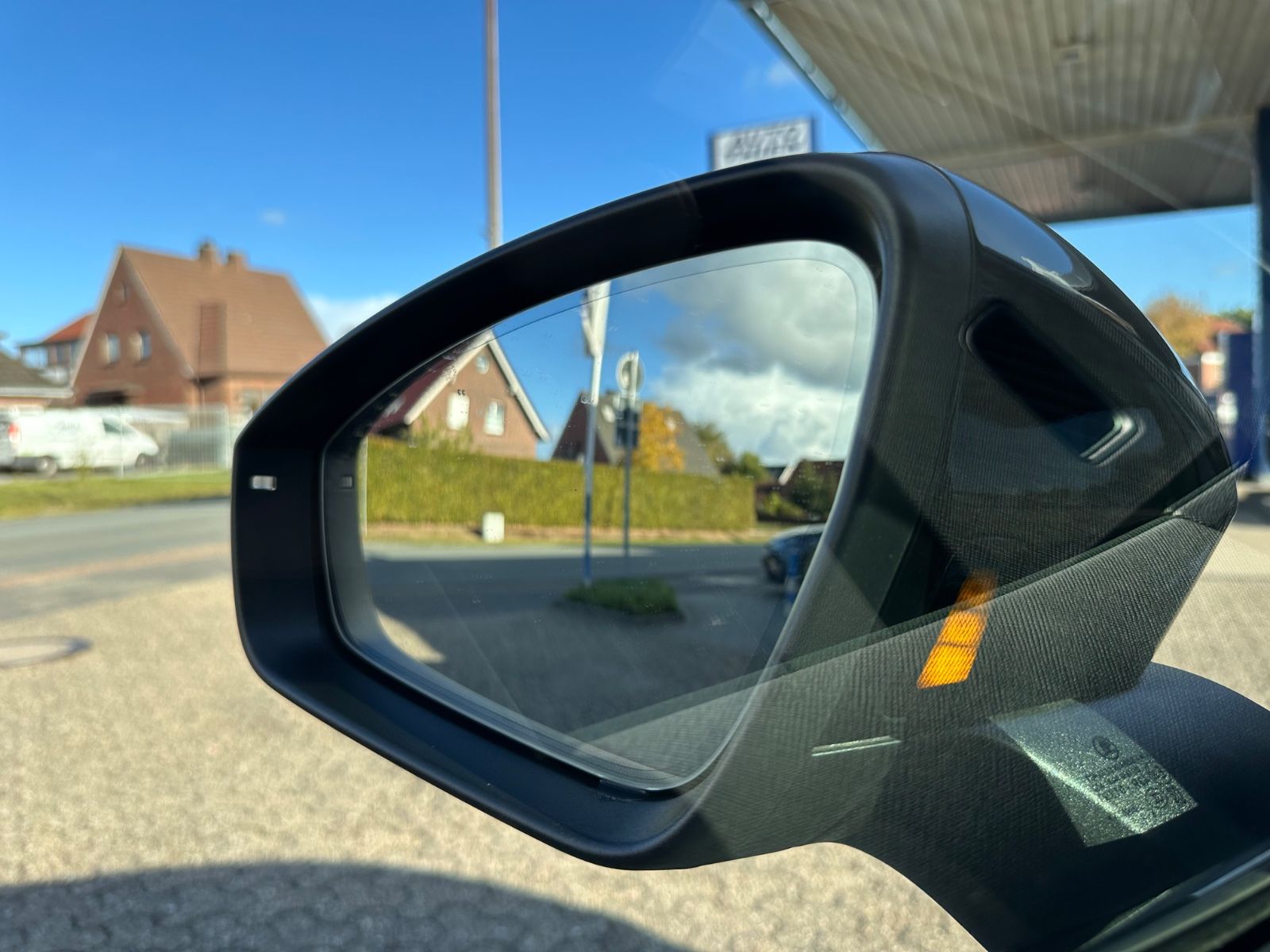 Fahrzeugabbildung SKODA Enyaq Coupé 85 Sportline Pano/Matrix/ACC/APP/21"
