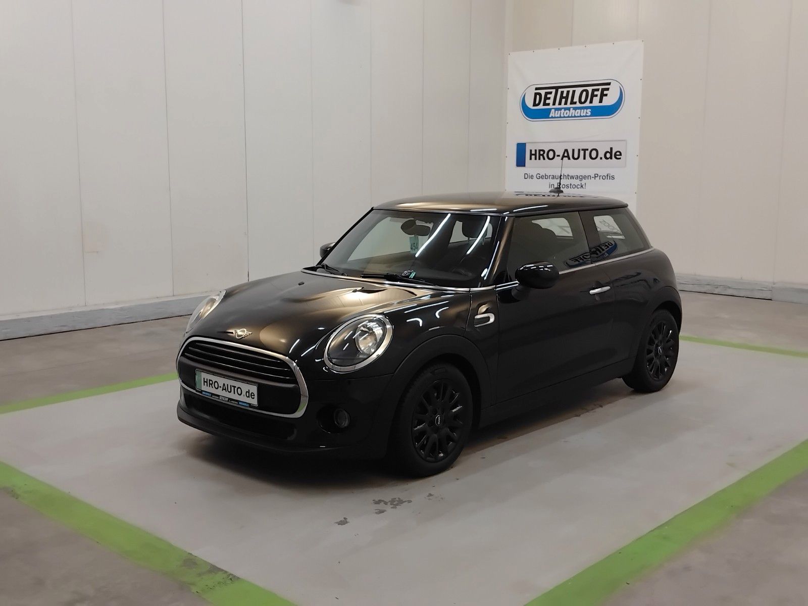 Mini ONE (11/2019, Benzin)