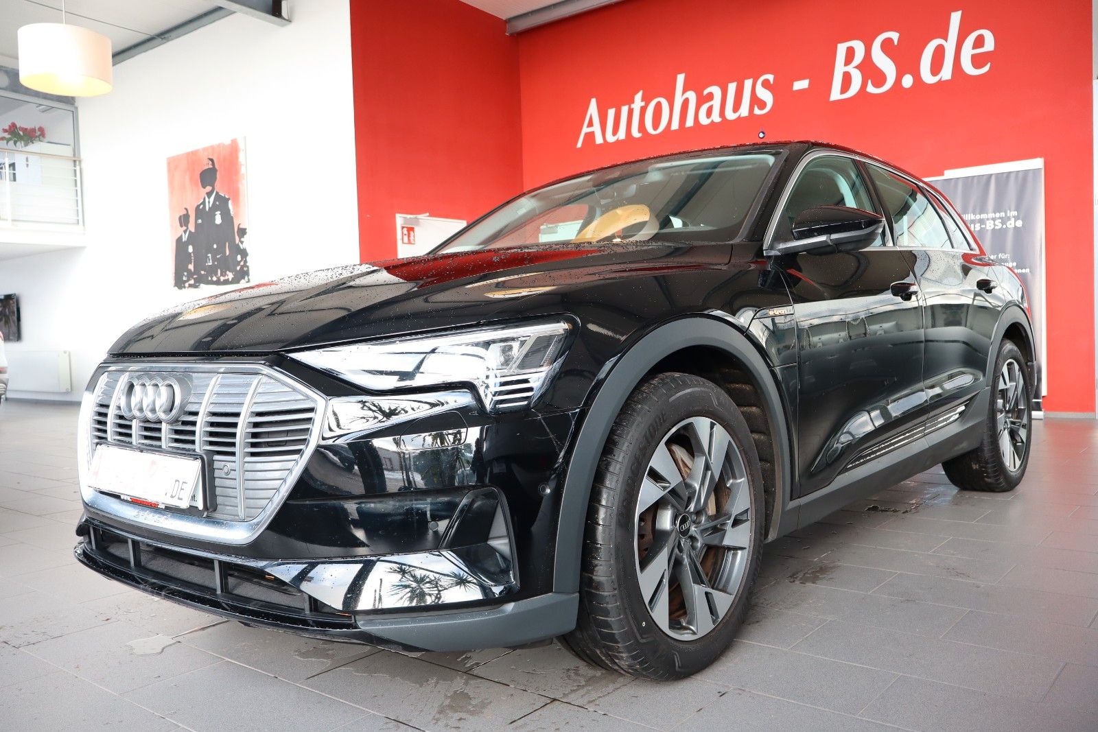 AUDI e-tron 55 quattro,PDC,Navi,LED,el.Heck,1.Hand