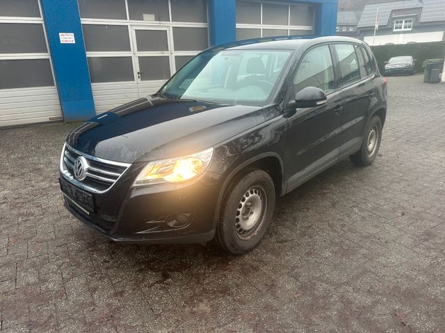 Volkswagen Tiguan  TÜV 07/2025  Nr. 32197