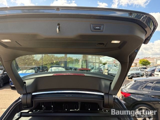 Fahrzeugabbildung BMW 330 i xDrive M-Sport Touring Kamera/ACC/Sitzh.