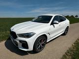 BMW X6 M50i - BMW X6 M50 aus 2021