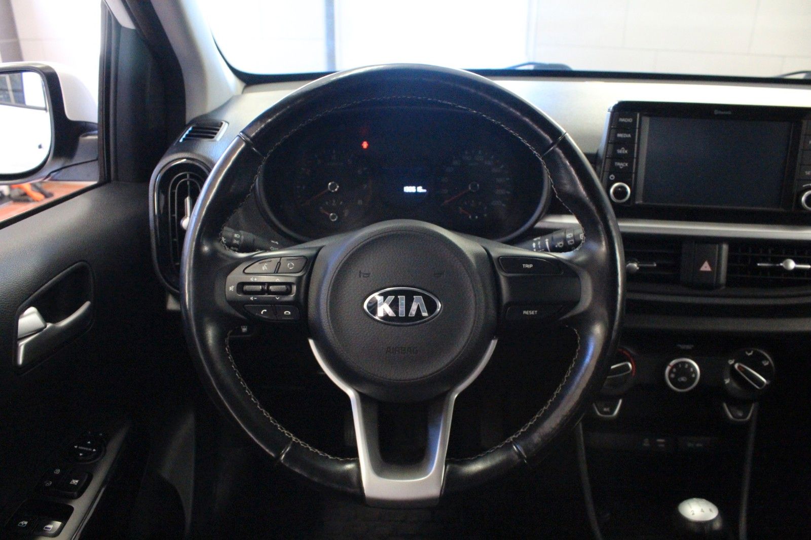 Fahrzeugabbildung Kia Picanto 1.0 Dream-Team Edition
