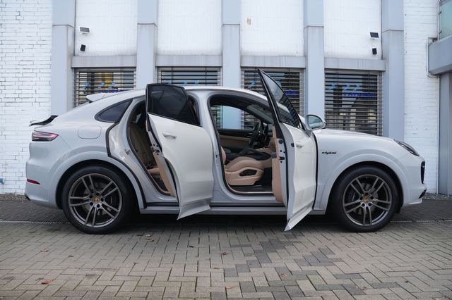 Porsche CAYENNE E-Hybrid Coupé SPORTDESIGN-INNODRIV-VOLL