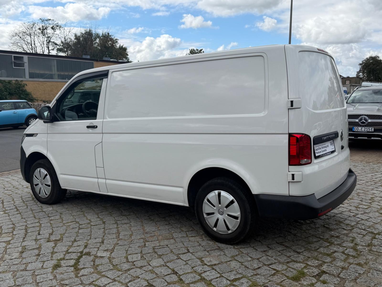 Volkswagen T6.1 Transporter*Klima*EFH*3-Sitze*Kamera*Euro6