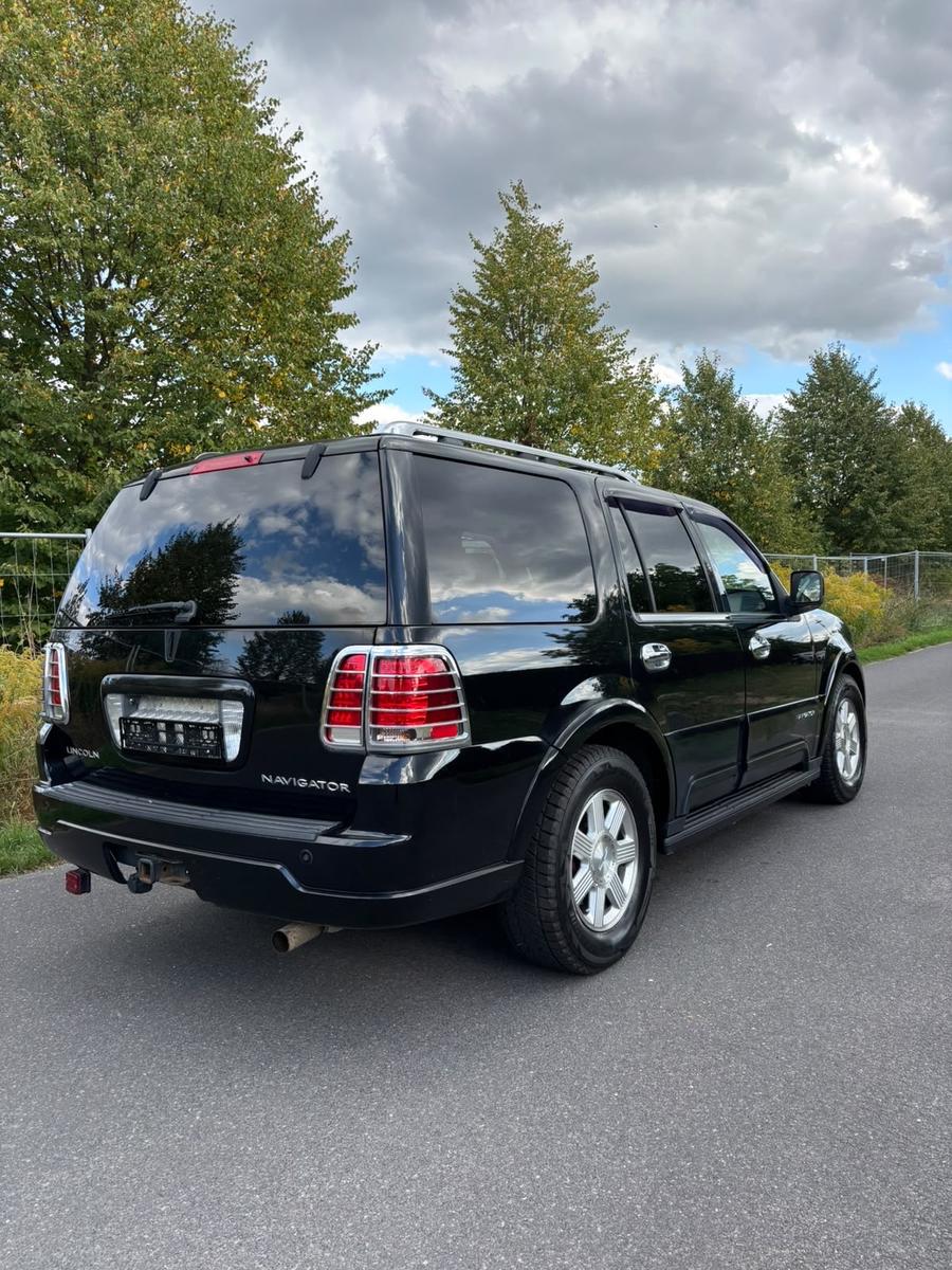 Lincoln Navigator 5,4"AUTOMATIK"KLIMA"7 SITZE"SCHIEBED."
