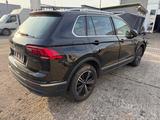 Volkswagen Tiguan Move 4Motion DSG - VW Tiguan Unfallwagen