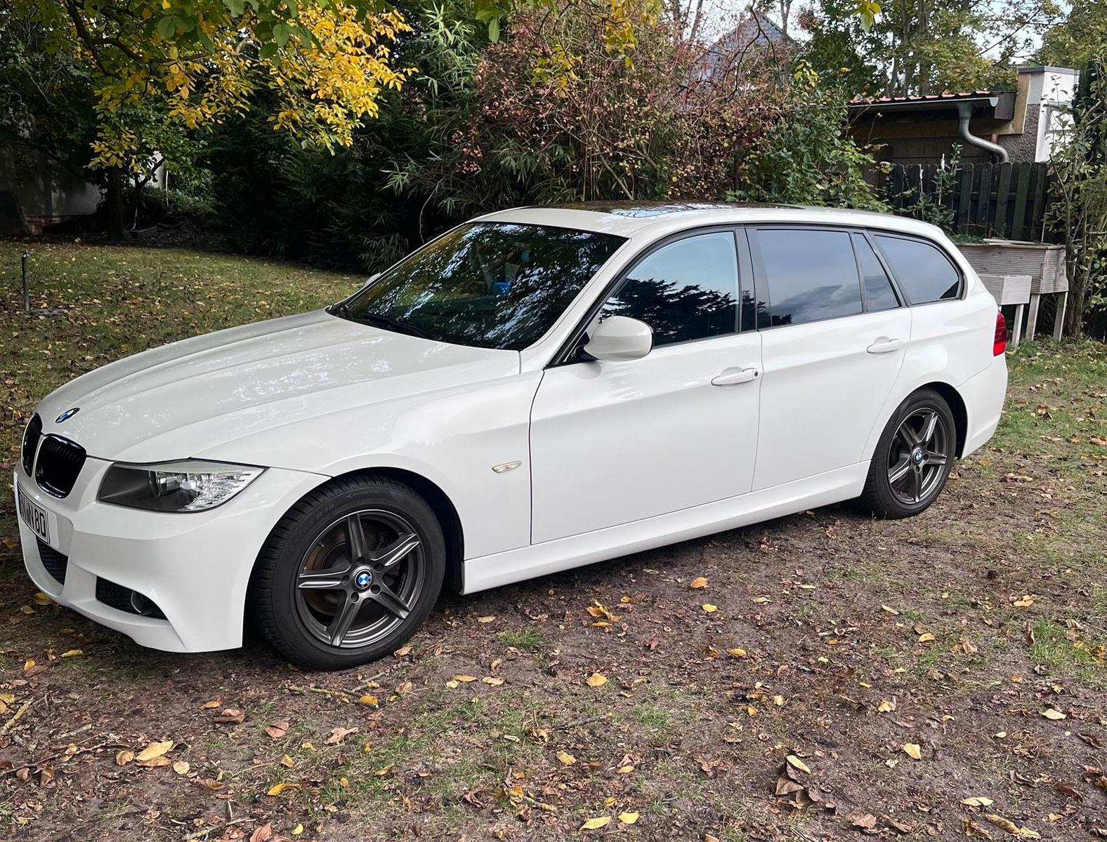 BMW 320 2009 — photo 9