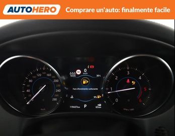 Jaguar F-Pace - 11
