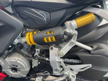 Ducati Streetfighter V2 *sofort verfügbar*