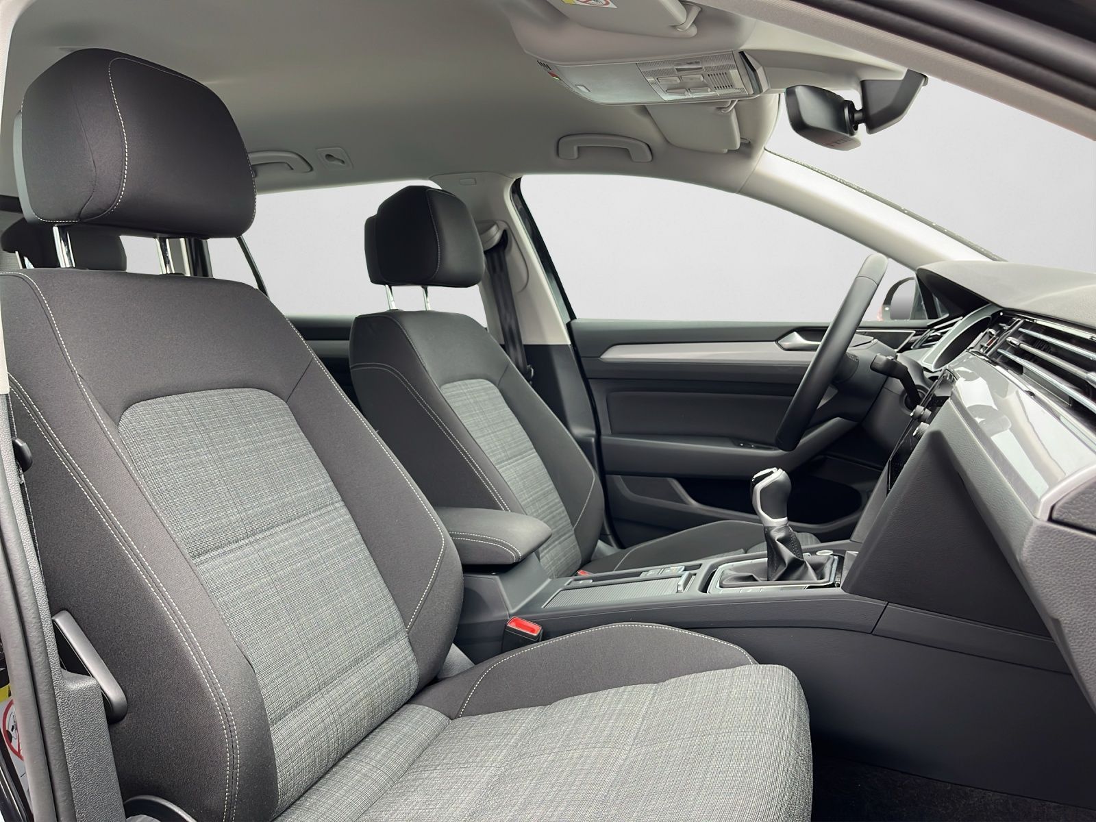 Volkswagen Passat Variant - Bild 5