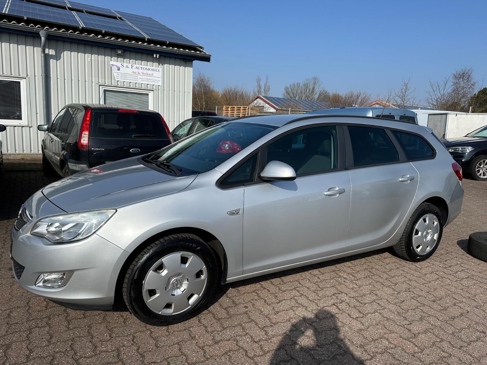Opel Astra KLIMA Tuv 12/2027