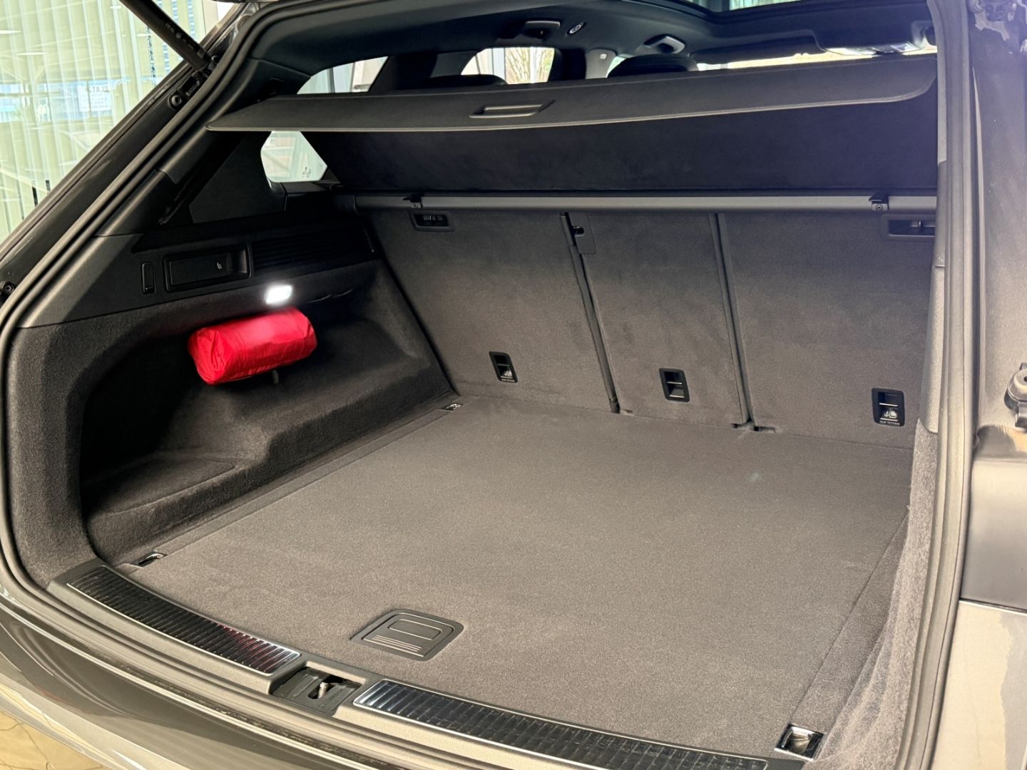 Volkswagen Touareg R-Line 4Motion R-Line Sportpaket Luftfed foto 12