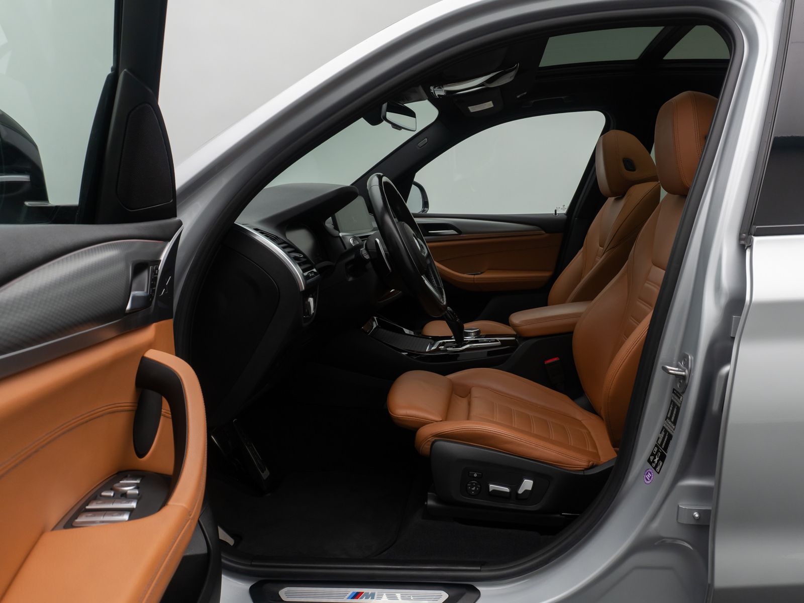 Fahrzeugabbildung BMW X3 xD20d M Sport ACC Kamera AHK DisplKey DAB 20"