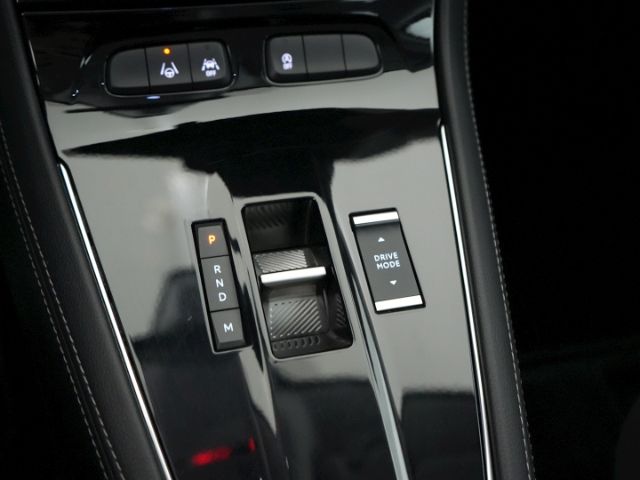 Grandland ENJOY AT+AHK+BLUETOOTH+KLIMA+DAB+LED-S