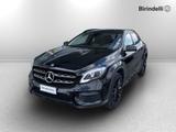 Mercedes-Benz GLA (X156) - GLA 180 Premium - Mercedes-Benz GLA X156