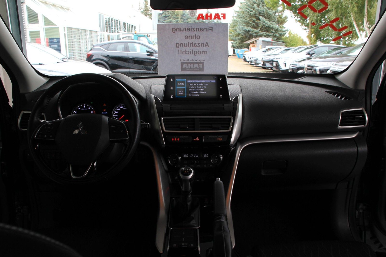 Fahrzeugabbildung Mitsubishi Eclipse Cross Intro Edition 2WD