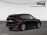 BMW X1 xDrive25e - BMW X1 mit Hybrid-Antrieb: Automatik