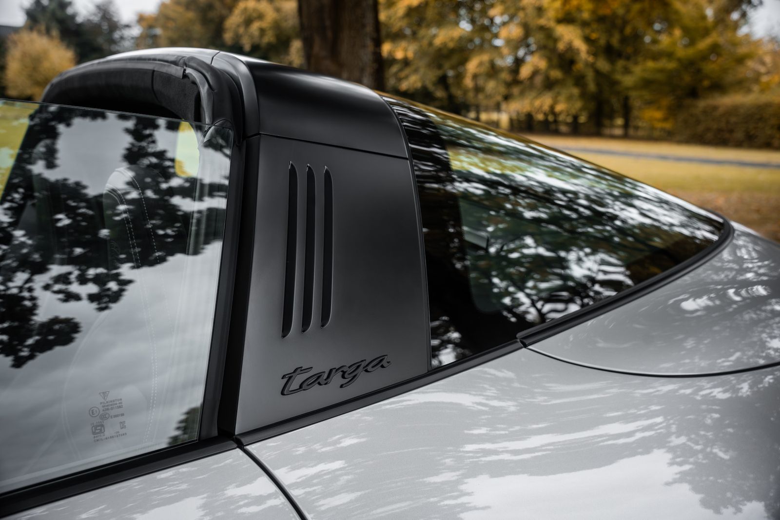 Fahrzeugabbildung Porsche 911 992 .2 Targa 4 GTS T-Hyb. BURMESTER|LIFT|930